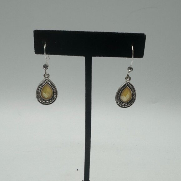 Avon Yellow Teardrop Dangle Earrings Silver Tone Vintage Look Jewelry - Picture 3 of 6